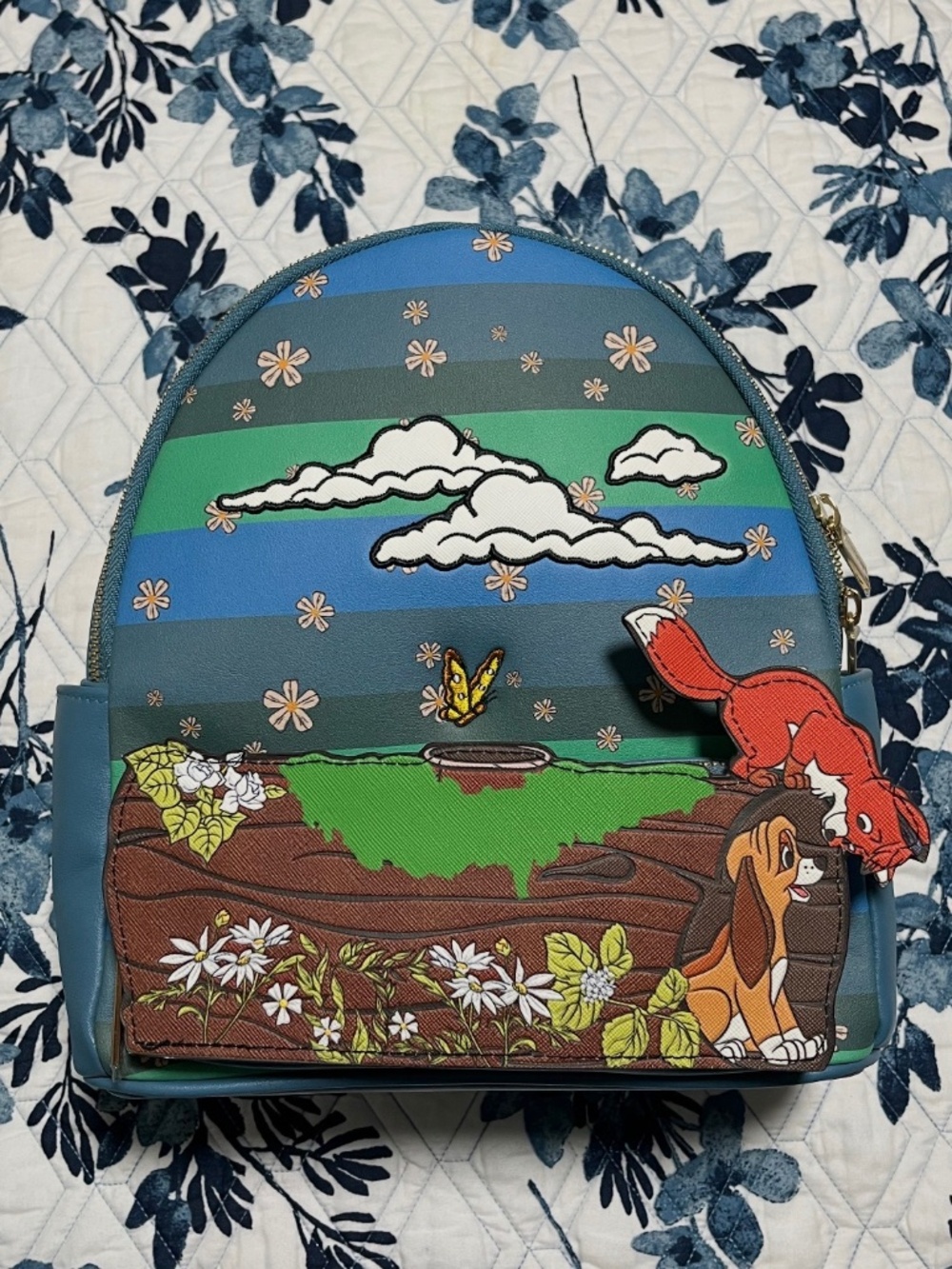 Danielle Nicole fox and the hound mini backpack